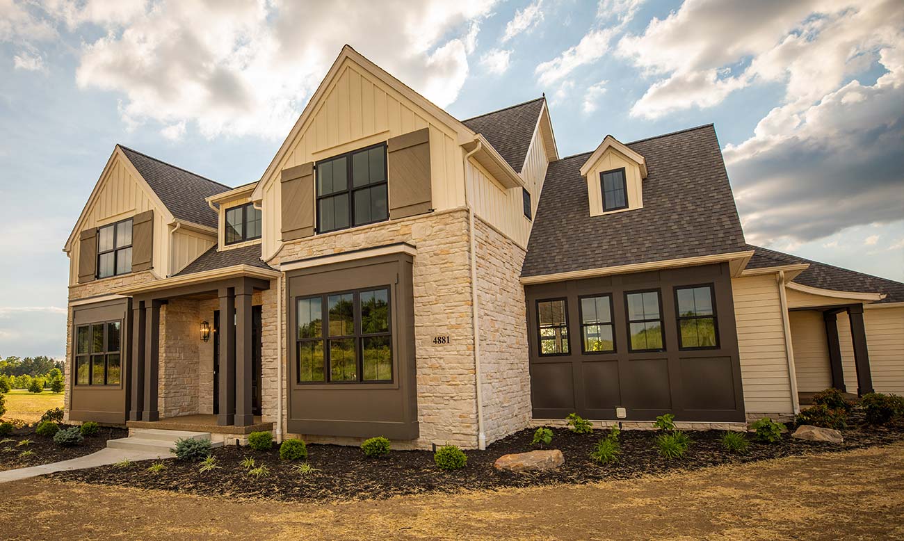 Beautiful view of a custom home in Ohio